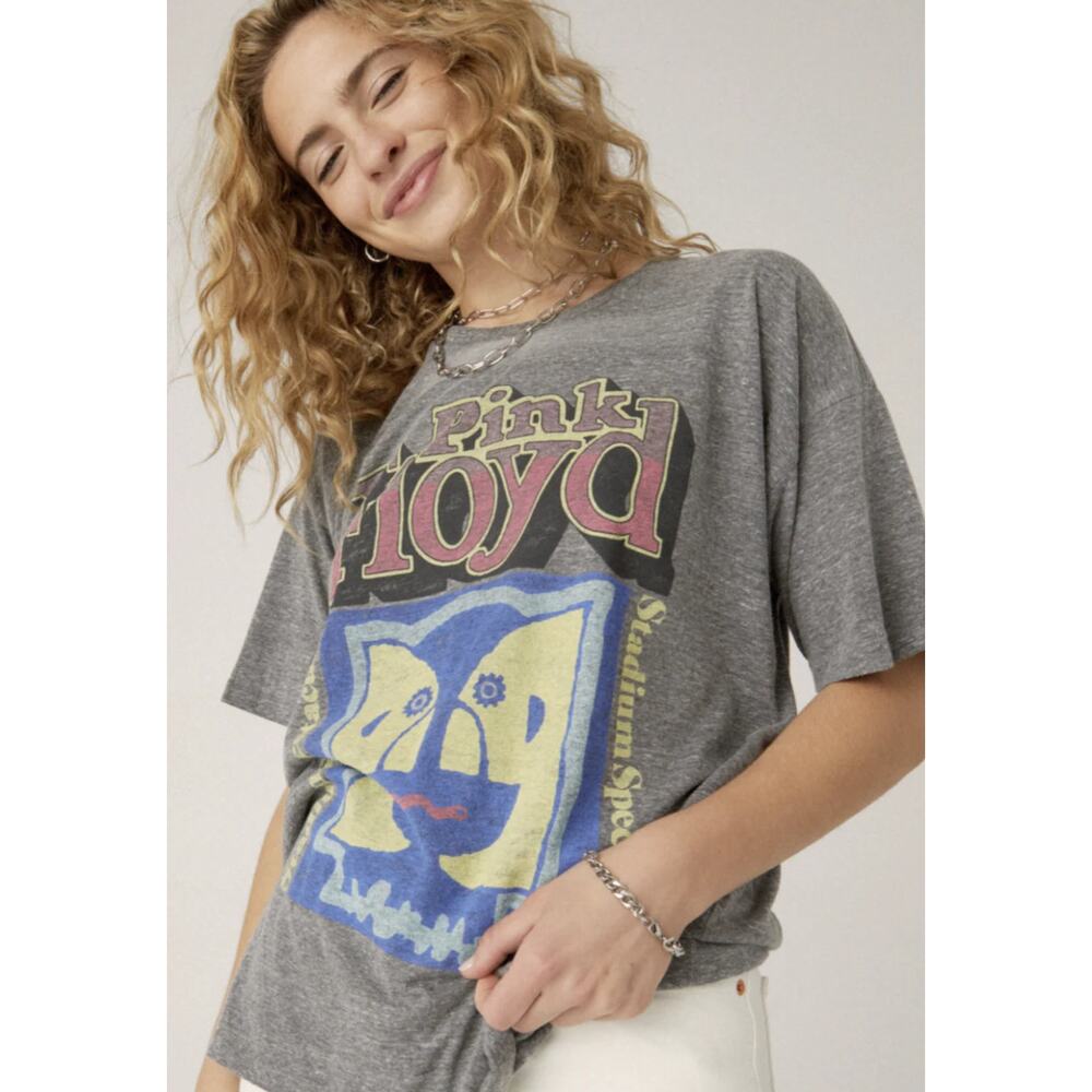 Daydreamer Pink Floyd Stadium Spectacular Graphic Band Tee Women Medium Gray $88